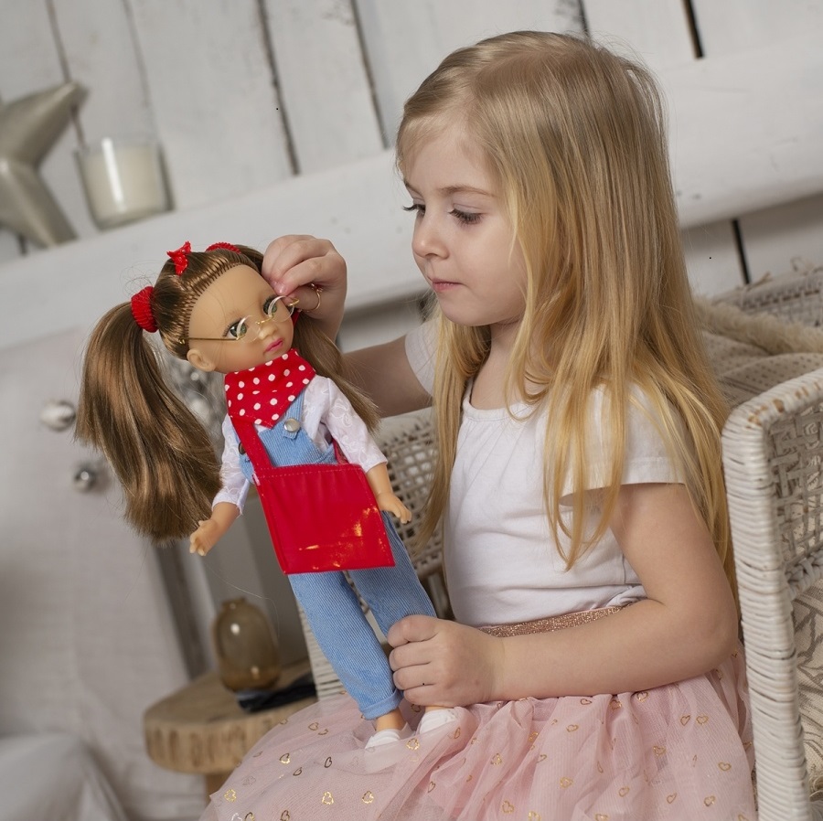 Кукла Мишель на пленэре (в коробке), 36 см. купить подарок для девочки